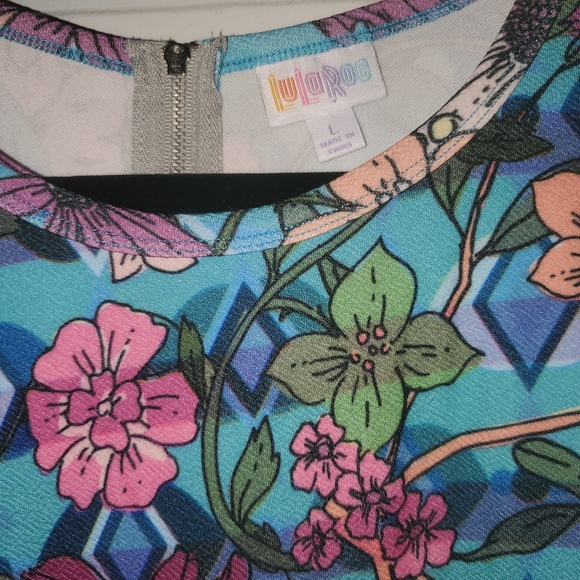 Amelia lularoe dress - Picture 4 of 4